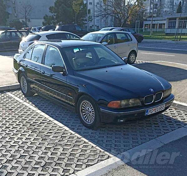 BMW - 520 - 520D