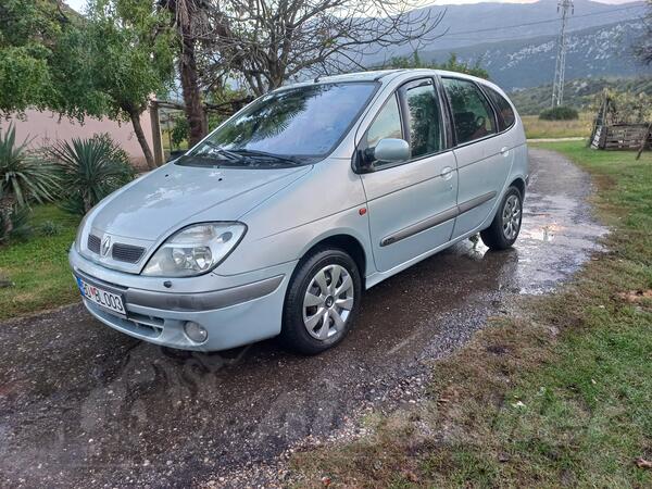 Renault - Scenic - 1.9 DCI