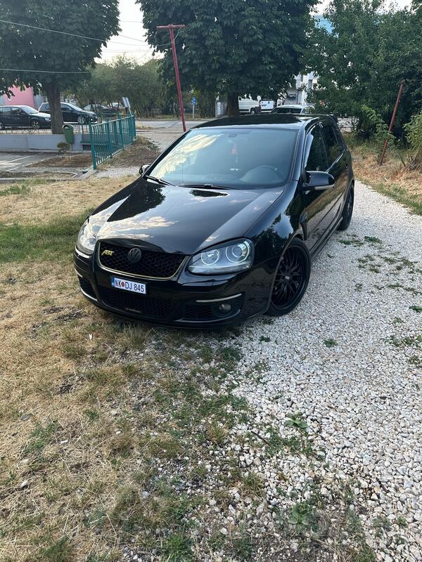 Volkswagen - Golf GTI - FSI 2.0 Benzin Turbo sport