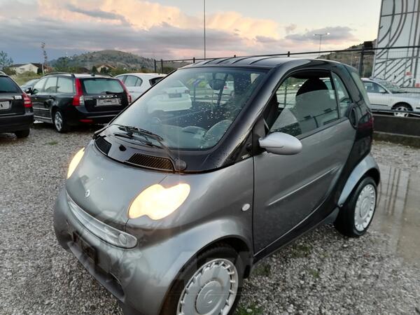 Smart - forTwo - CITY COUPE 0.7 I