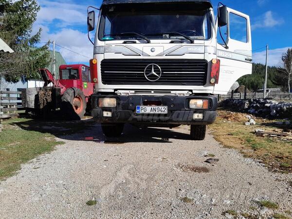 Mercedes Benz - 1624