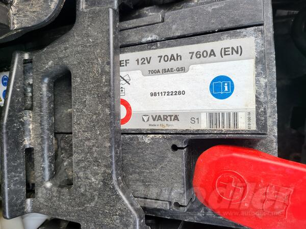 Akumulator Varta - EF 12v 70ah 760a  12V - 70 Ah