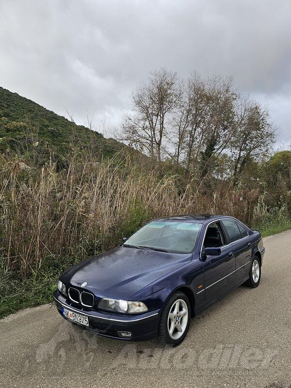 BMW - 520 - I