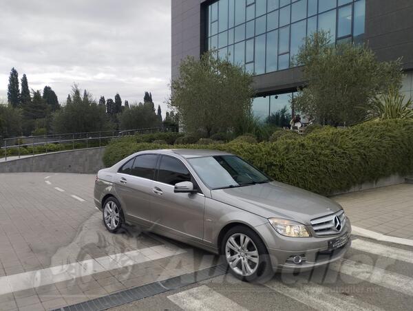 Mercedes Benz - C 200