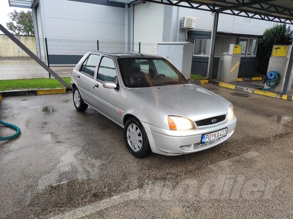 Ford - Fiesta - 1.8 Dizel