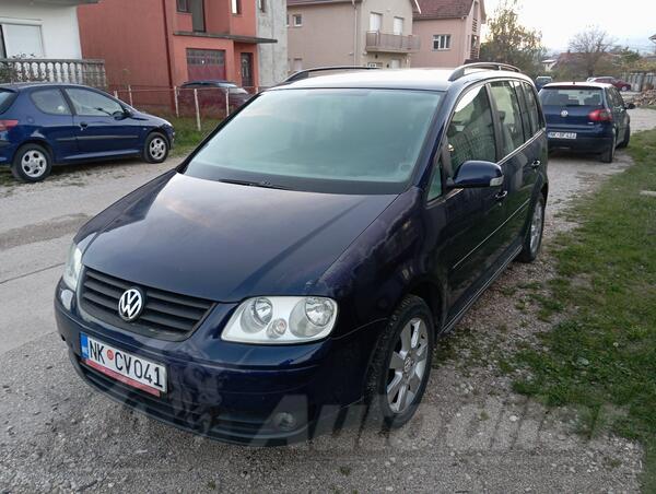 Volkswagen - Touran - 2.0
