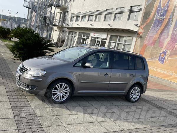 Volkswagen - Touran - 1.9 tdi