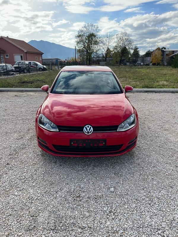 Volkswagen - Golf 7 - 1.2 TSI