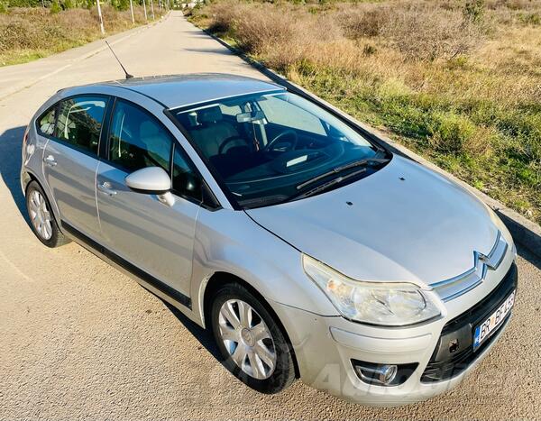 Citroen - C4 - 1.6 / 16V