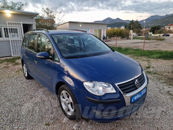 Volkswagen - Touran - Automatik 1.9 tdi