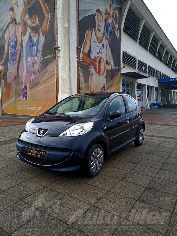 Peugeot - 107 - 1.0 i