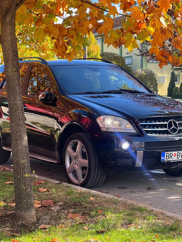 Mercedes Benz - ML 500