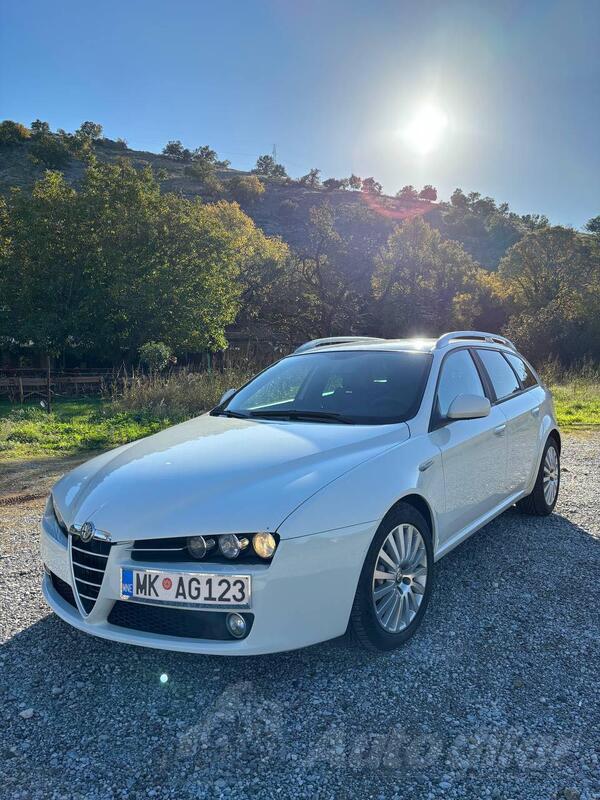 Alfa Romeo - 159 - 1.9 jtdm
