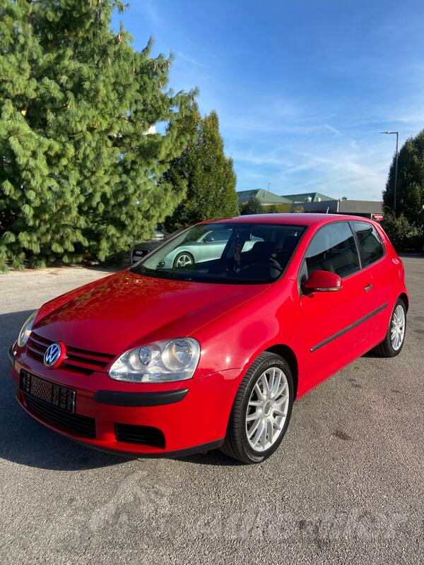 Volkswagen - Golf 5 - 1.9TDi