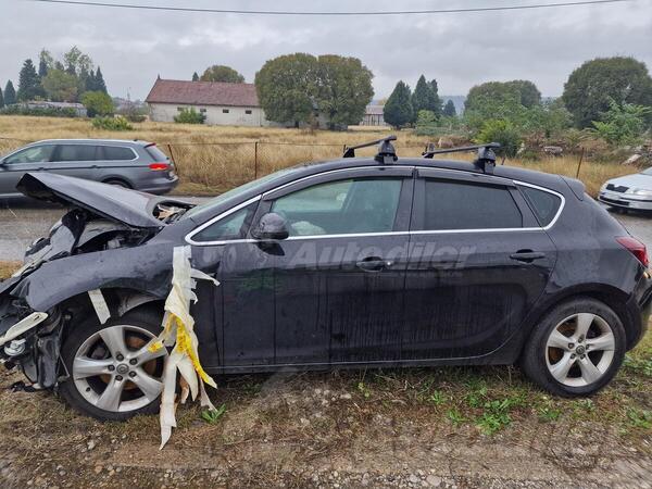 Opel - Astra - 1.7 cdti