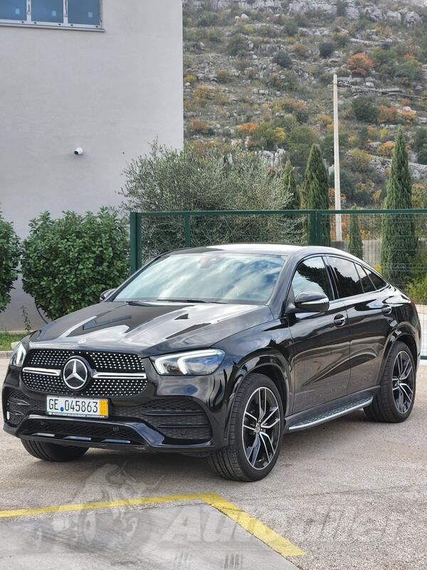 Mercedes Benz - GLE 300 - 300D