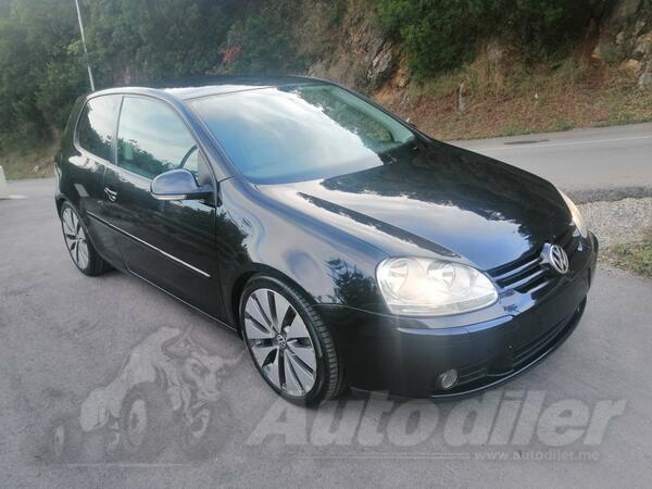 Volkswagen - Golf 5 - 2.0tdi