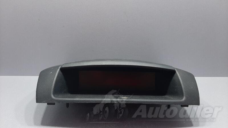 CD / DVD / MC / Radio player