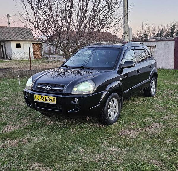 Hyundai - Tucson - 2.0 crdi