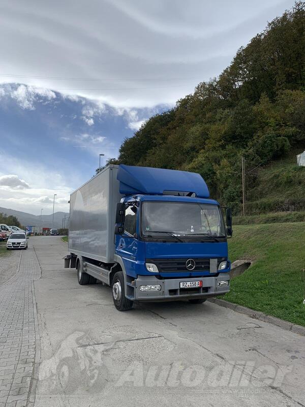 Mercedes Benz - 12-18