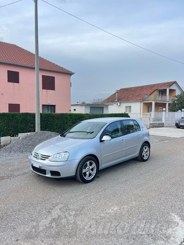 Volkswagen - Golf 5 - 1.9 TDI GOLA OPREMA