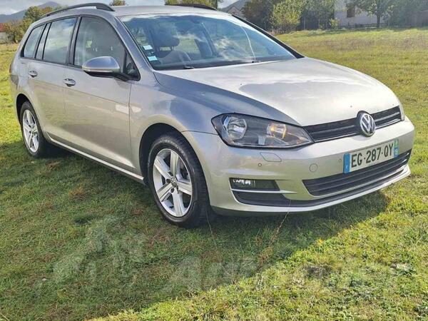 Volkswagen - Golf 7 - 1.6tdi dsg
