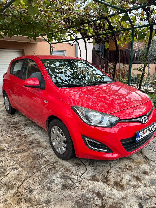 Hyundai - i20 - DOHC