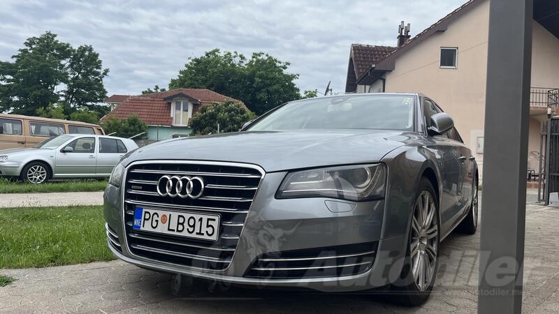Audi - A8 - 3.0 Quattro