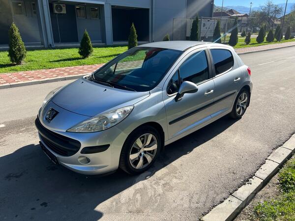 Peugeot - 207 - 1,6 hdi