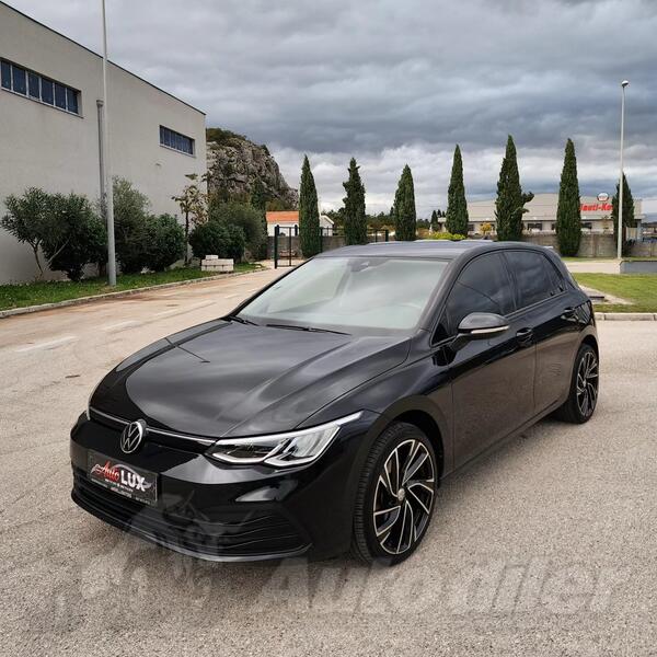 Volkswagen - Golf 8 - 2.0TDI