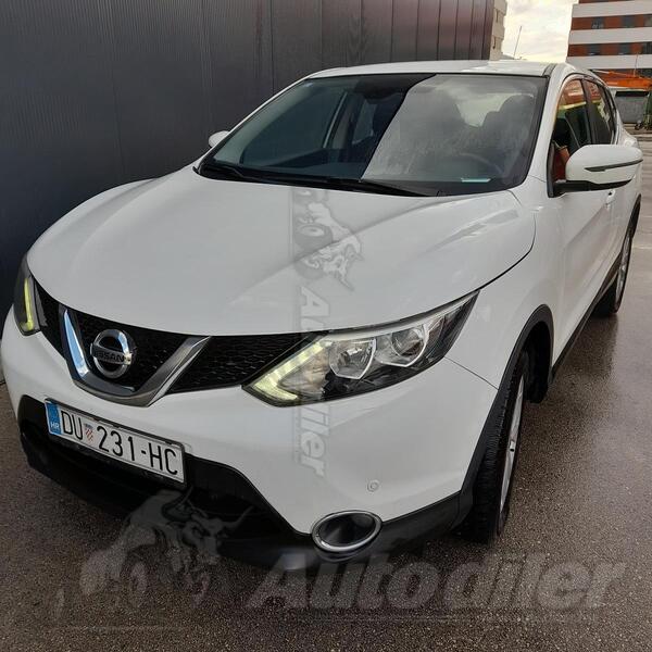Nissan - Qashqai - 1.5 dCi Acenta