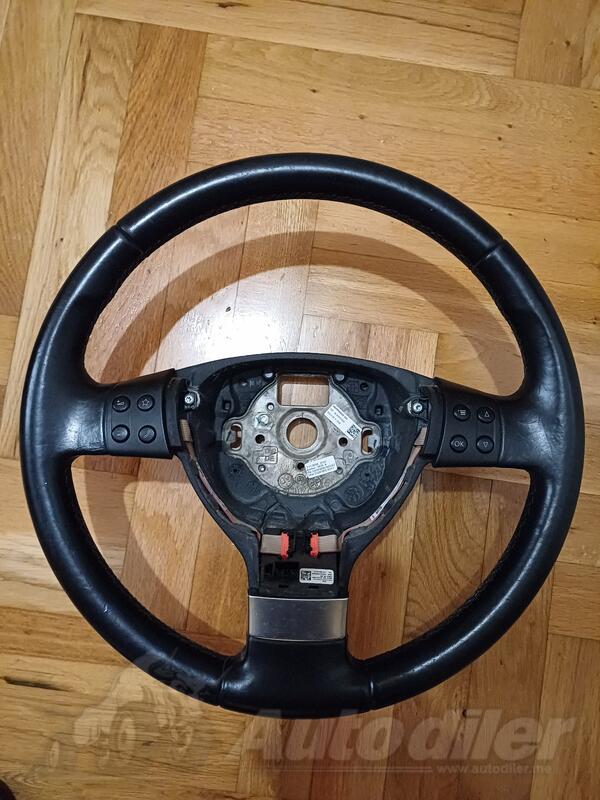 Volan za Golf 5 god. 2008