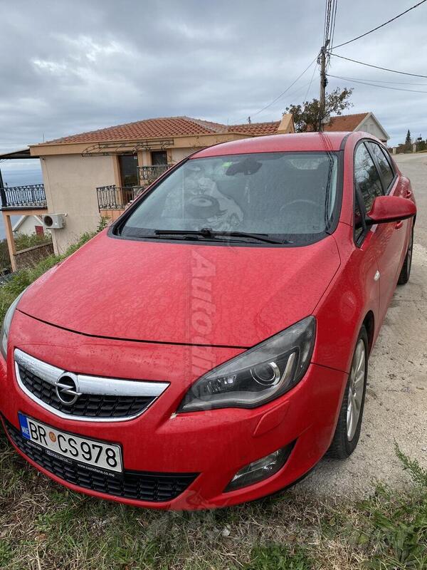 Opel - Astra - 2.0 CTDI