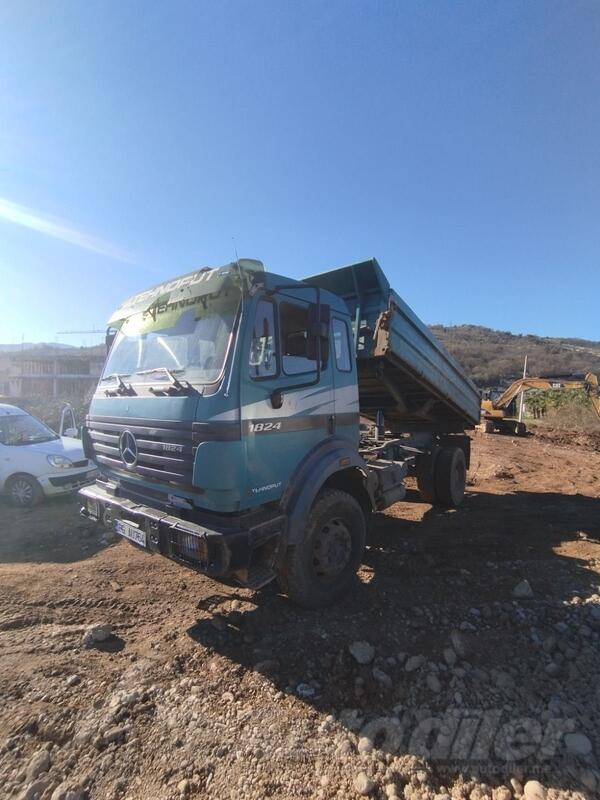 Mercedes Benz - 1824