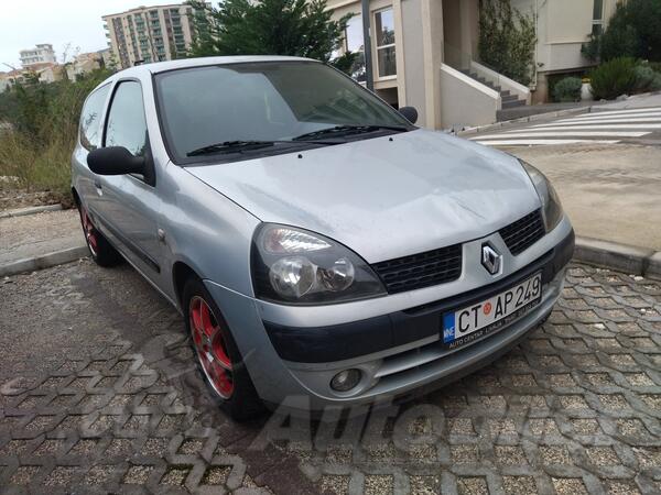 Renault - Clio - 1.2i