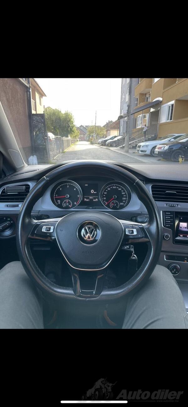 Volkswagen - Golf 7 - 1.6