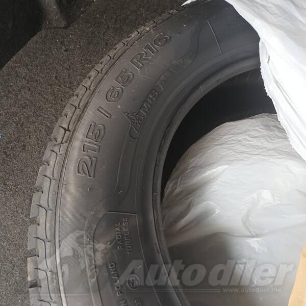 Sava - Sava 215-65-16 - Winter tire