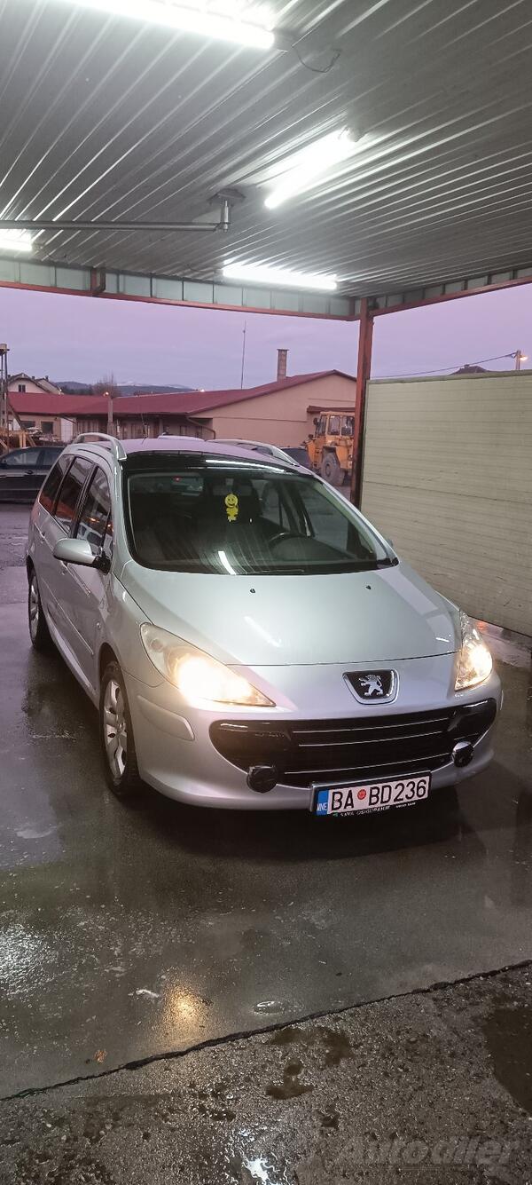 Peugeot - 307 - 1.6 HDI - Cijena 2150 € - Черногория Беране Centar grada  Автомобили | AutoDiler