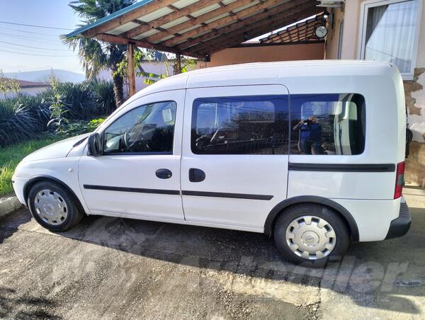 Opel - Combo - 1.3 cdti