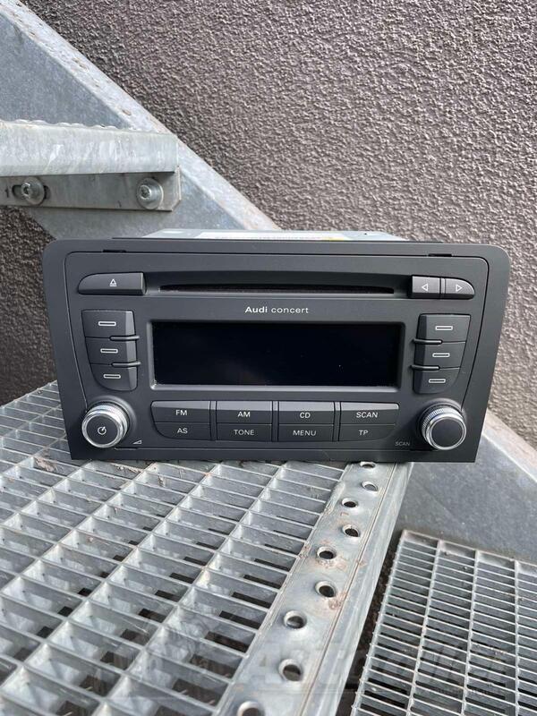CD / DVD / MC / Radio player