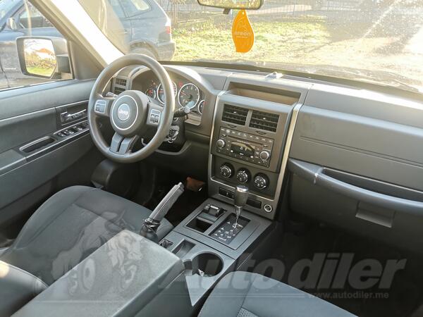 Jeep - Cherokee - 2.8 CRD