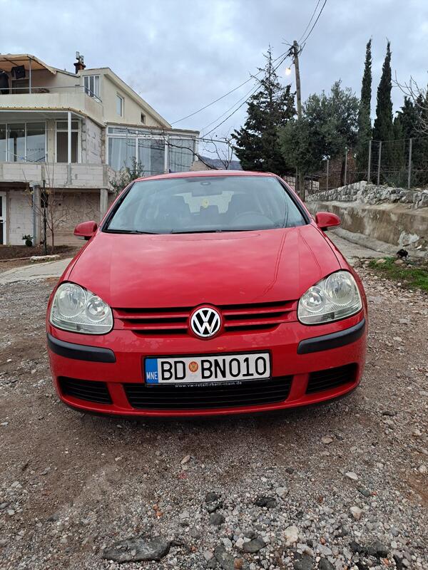 Volkswagen - Golf 5 - 1.6