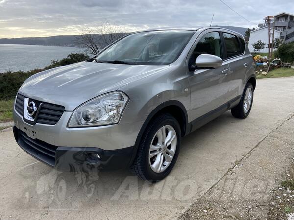 Nissan - Qashqai - 1.5 DCI