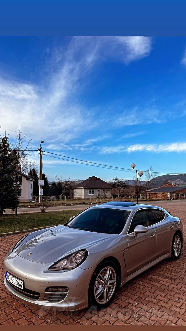 Porsche - Panamera