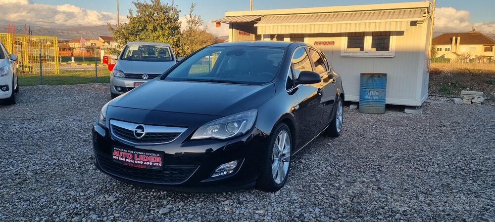 Opel - Astra - 1.7 CDTI