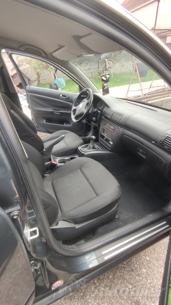 Volkswagen - Passat - 1.9 TDI