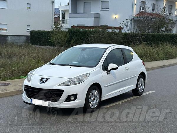 Peugeot - 207 - 1.4hdi