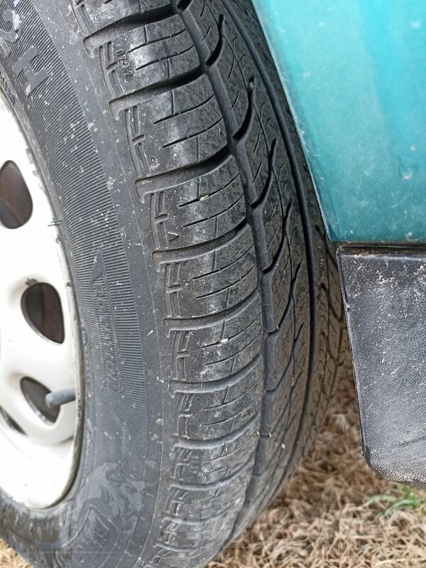 Volkswagen - Golf 3 - 1.8  55 kw benz+plin