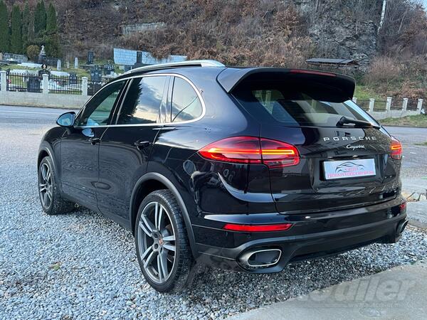 Porsche - Cayenne - 3.0 facelift