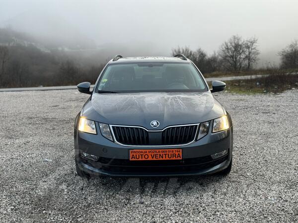 Škoda - Octavia - 4 motion